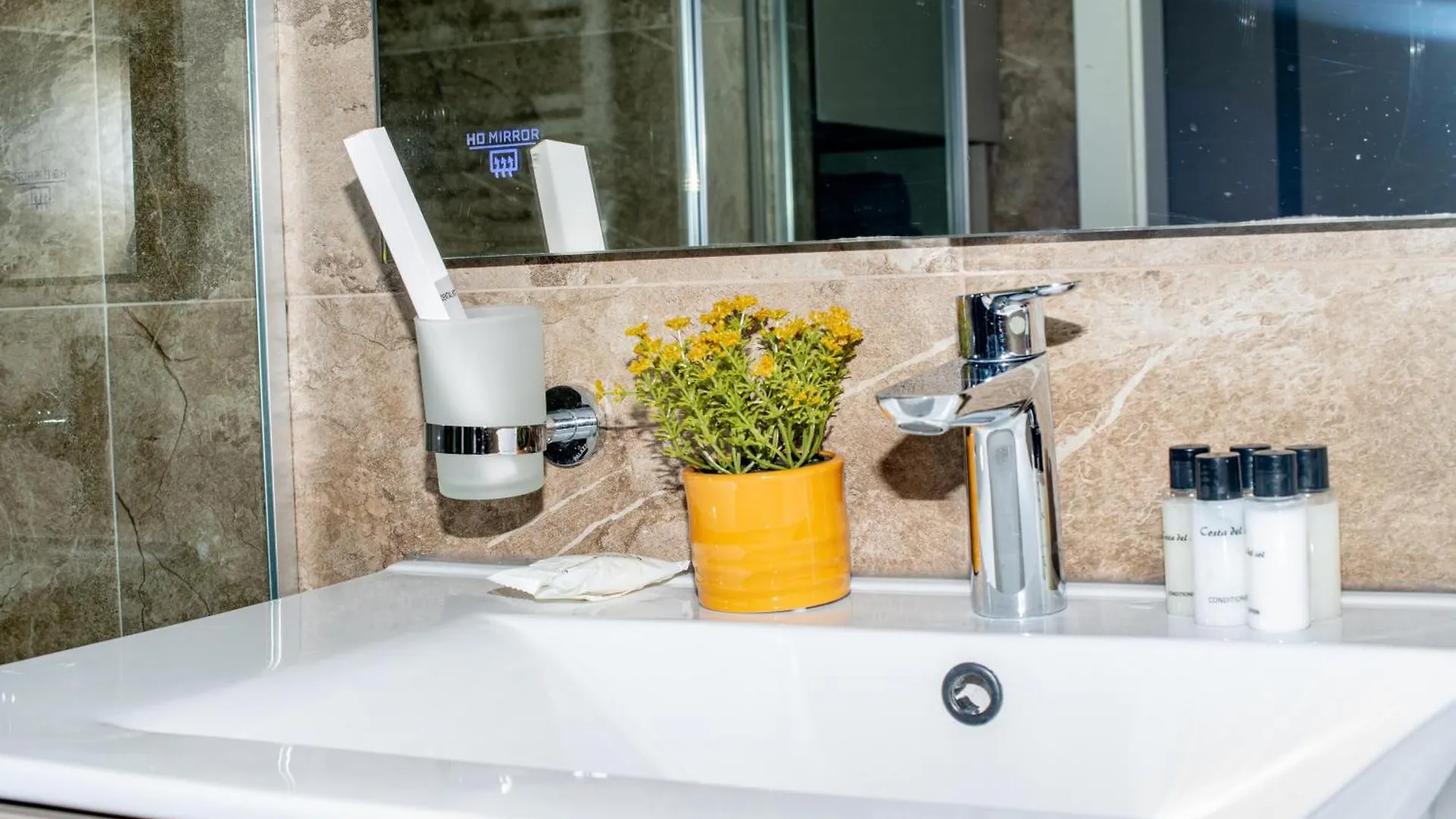 Elegant Comfort By Aesthaven Batumi Apartment